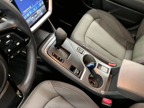 Used 2024 Subaru Crosstrek 2.0i Premium image 20
