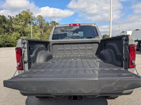 New 2026 RAM 2500 Big Horn AWD/4WD image 13