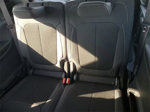 New 2025 Jeep Grand Cherokee L Laredo w/ Luxury Tech Group I image 11