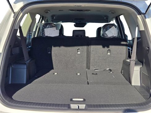 New 2025 Kia Telluride LX image 10