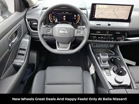 New 2025 Nissan Rogue SL w/ Tech Package AWD/4WD image 15
