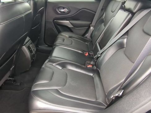 Used 2021 Jeep Cherokee Limited AWD/4WD image 21