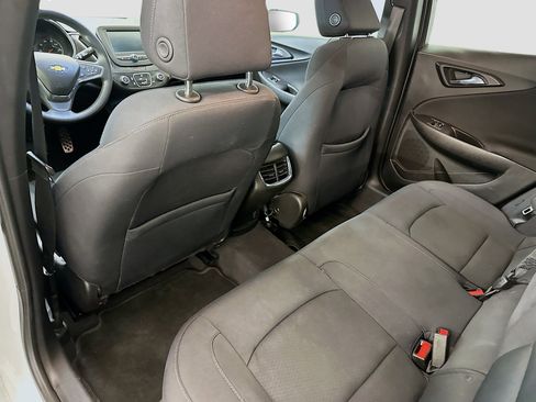 Used 2017 Chevrolet Malibu LT image 27