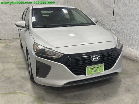 Used 2018 Hyundai Ioniq Blue FWD image 31