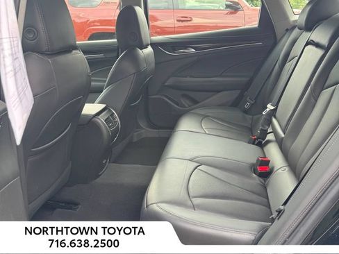 Used 2019 Buick LaCrosse Essence w/ Sun and Shade Package AWD/4WD image 13