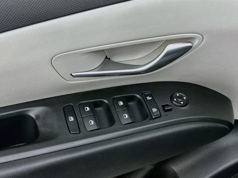 Used 2024 Hyundai Tucson SE FWD image 15
