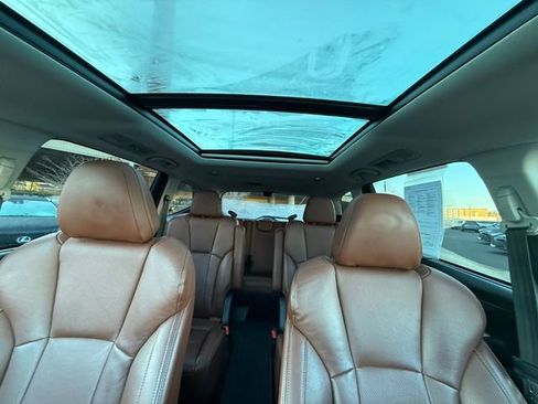 Used 2019 Subaru Ascent Touring image 25