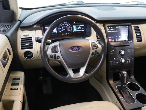 Used 2019 Ford Flex SEL w/ Equipment Group 202A AWD/4WD image 17