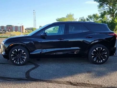 Certified 2024 Chevrolet Blazer EV RS image 41