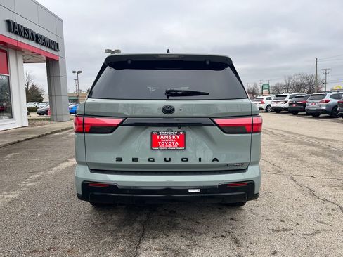 Certified 2025 Toyota Sequoia Platinum image 4
