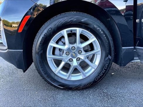 Used 2024 Chevrolet Equinox LT image 32