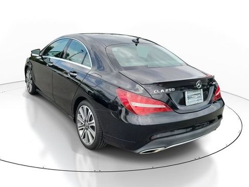 Used 2019 Mercedes-Benz CLA 250 4MATIC image 5