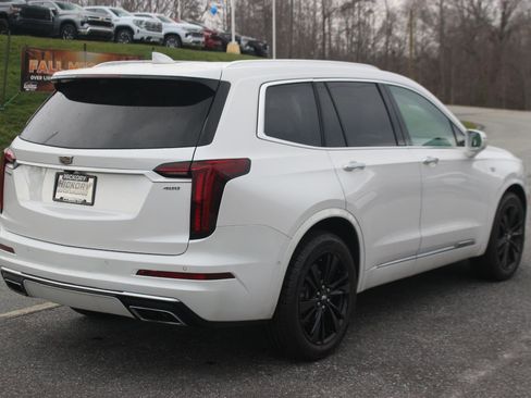 Used 2020 Cadillac XT6 Premium Luxury image 7