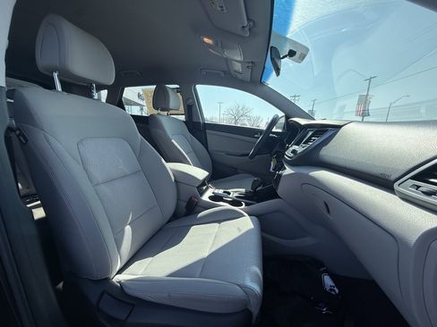 Used 2018 Hyundai Tucson SEL image 28