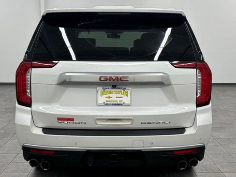 Used 2021 GMC Yukon Denali image 3
