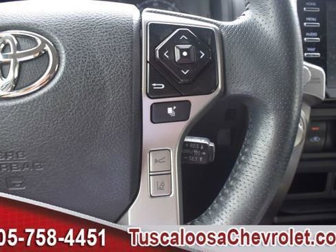 Used 2022 Toyota 4Runner SR5 RWD image 27