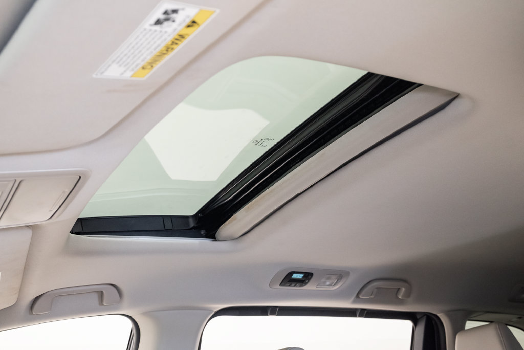 Used 2025 Honda Odyssey EX-L image 12