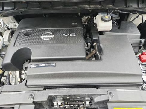 Used 2024 Nissan Murano SV w/ SV Midnight Edition Package FWD image 18