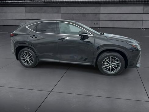 Used 2025 Lexus NX 250 FWD w/ Accessory Package (K3) image 9