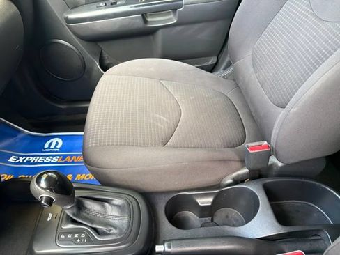 Used 2013 Kia Soul FWD image 14
