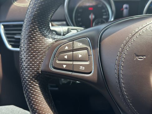 Used 2019 Mercedes-Benz GLS 450 4MATIC image 27