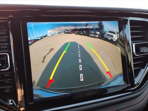 Used 2025 Dodge Durango GT image 10