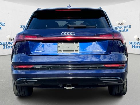 Used 2021 Audi e-tron Premium image 7