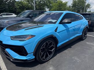 Used 2024 Lamborghini Urus Performante AWD/4WD video 1