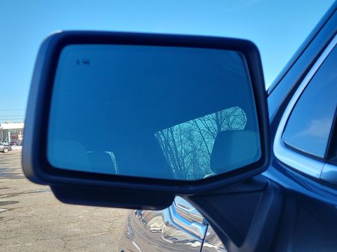 Used 2020 GMC Sierra 1500 SLT w/ SLT Premium Package image 10