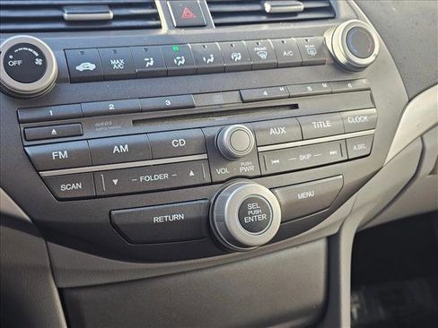 Used 2012 Honda Accord LX image 24