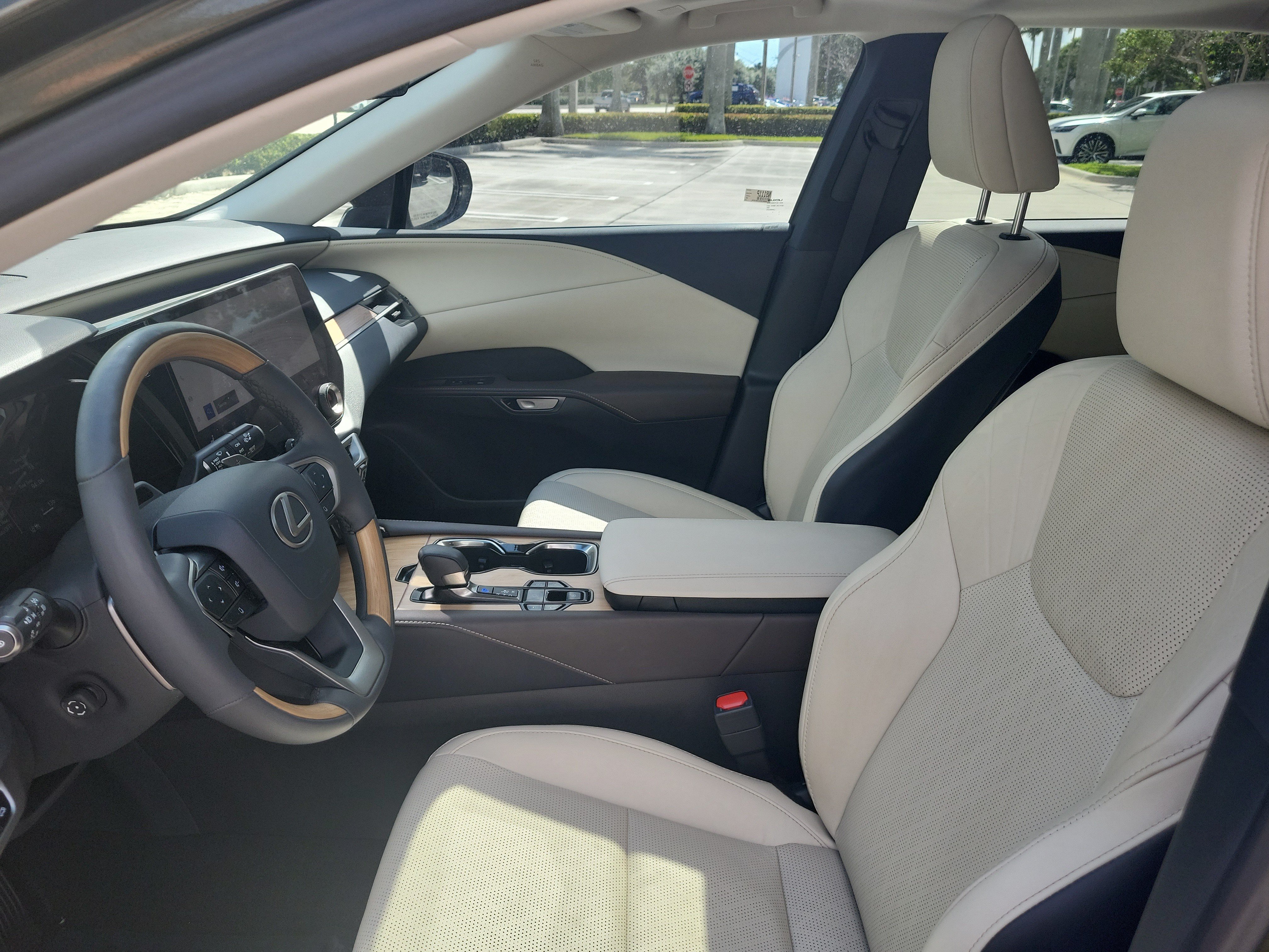 Certified 2025 Lexus RX 350 Premium Plus w/ Convenience Package AWD/4WD image 23