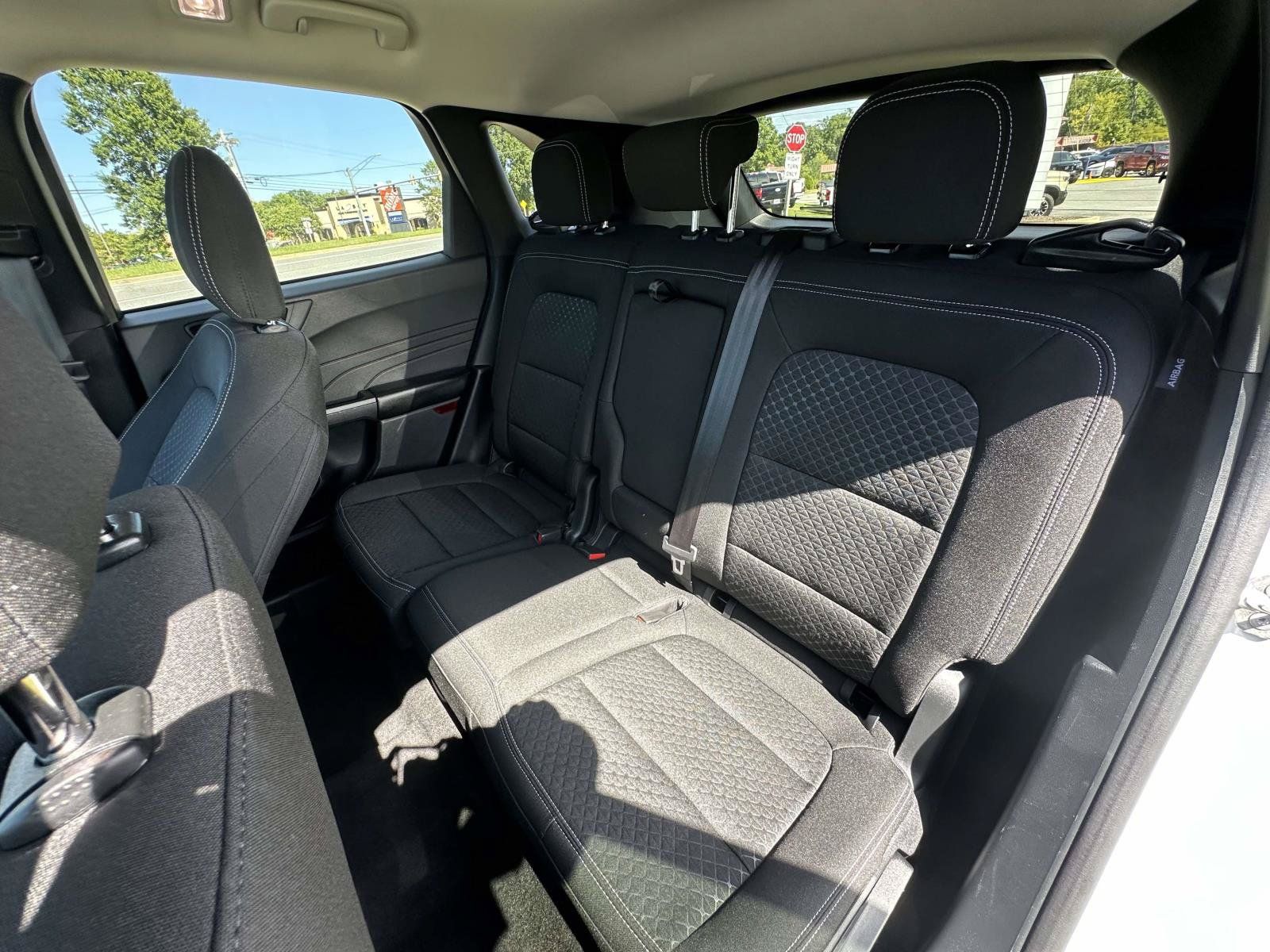 Certified 2025 Ford Escape Active AWD/4WD image 25