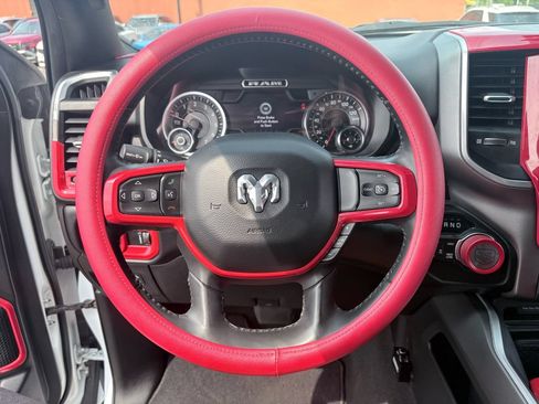 Used 2020 RAM 1500 Big Horn AWD/4WD image 17