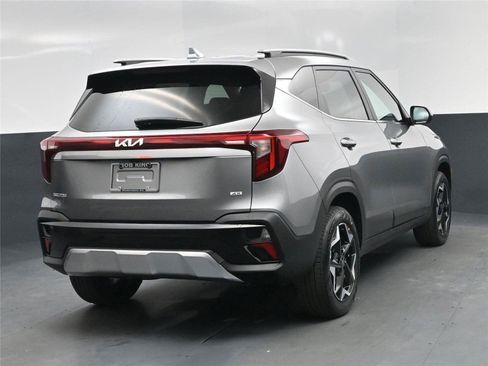 New 2026 Kia Seltos EX image 10
