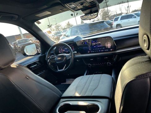 Used 2025 Chevrolet Tahoe High Country w/ Sun And Tow Package image 28