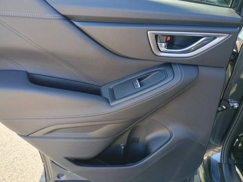 Used 2019 Subaru Forester Limited w/ Popular Package #3 image 15