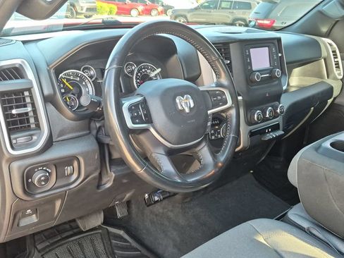 Used 2022 RAM 1500 Big Horn AWD/4WD image 34
