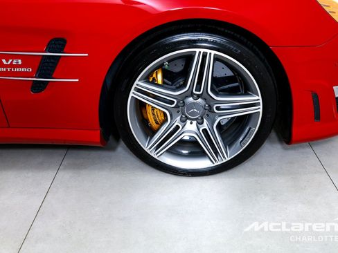 Used 2016 Mercedes-Benz SL 63 AMG image 27