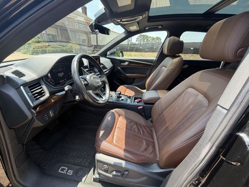 Used 2018 Audi Q5 2.0T Premium Plus w/ Premium Plus Package AWD/4WD image 9