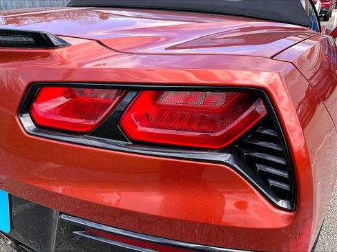 Used 2016 Chevrolet Corvette Stingray Convertible w/ 3LT Preferred Equipment Group image 28