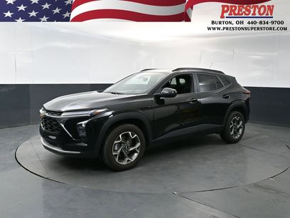 Used 2025 Chevrolet Trax LT