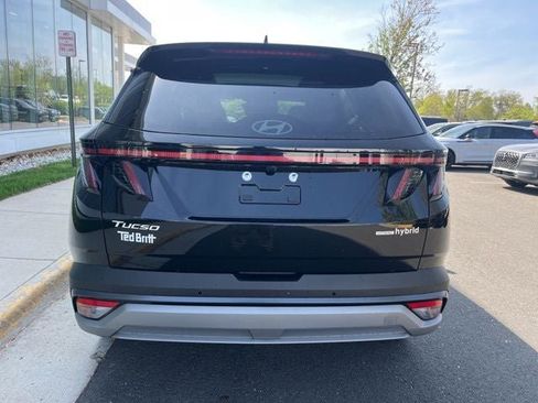 Used 2026 Hyundai Tucson Limited AWD/4WD image 7