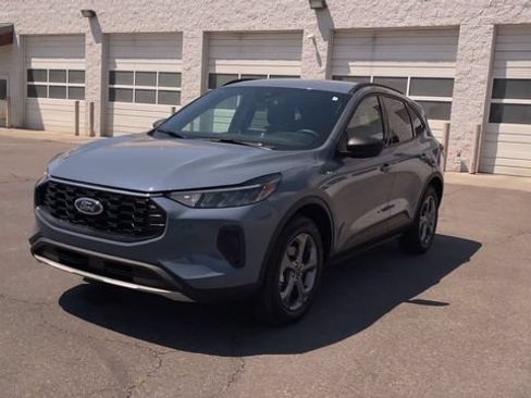 Used 2026 Ford Escape ST-Line AWD/4WD image 5