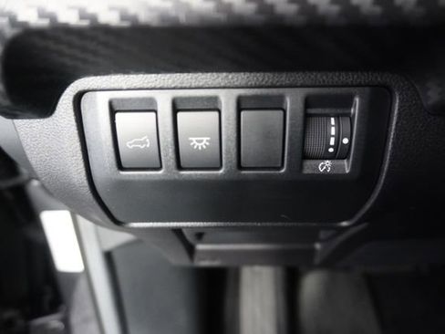 Certified 2025 Subaru Ascent Premium AWD/4WD image 23