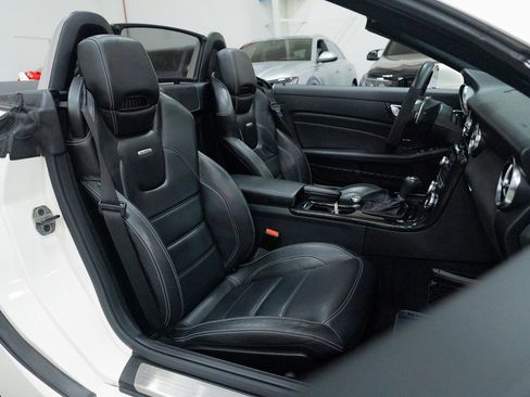 Used 2014 Mercedes-Benz SLK 55 AMG image 28