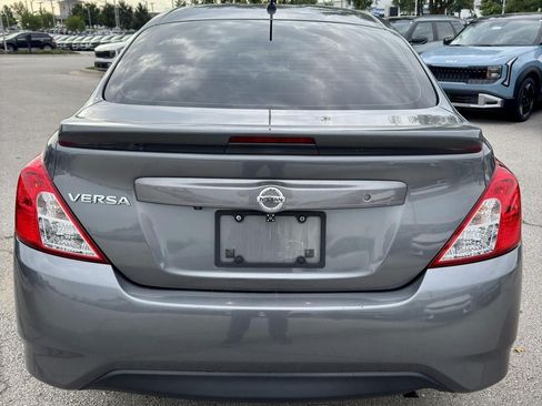 Used 2019 Nissan Versa S Plus FWD image 4