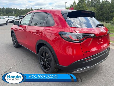 New 2027 Honda HR-V Sport image 5