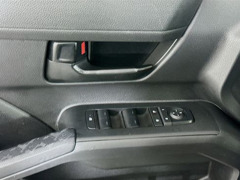 Used 2024 Toyota Tacoma SR5 RWD image 15