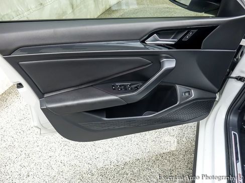 Used 2019 Volkswagen Jetta GLI image 20