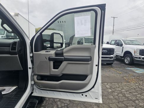 Used 2019 Ford F550 4x4 Regular Cab Super Duty image 21